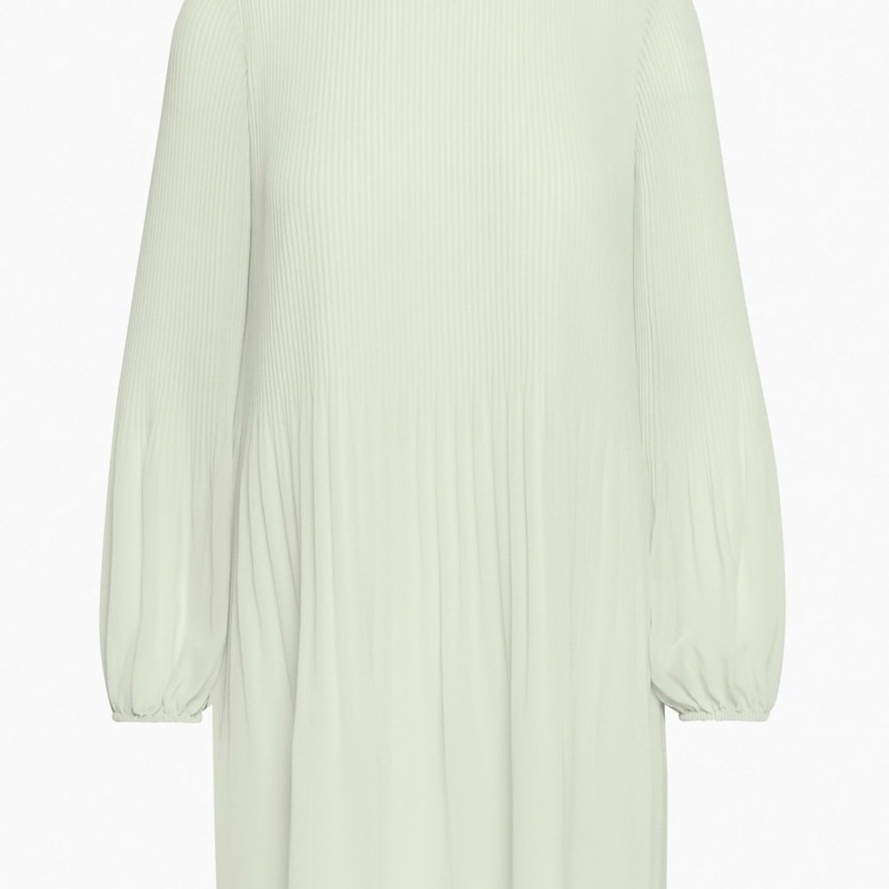 Aritzia Wilfred Daydreamer Mini dress in Rainwash green